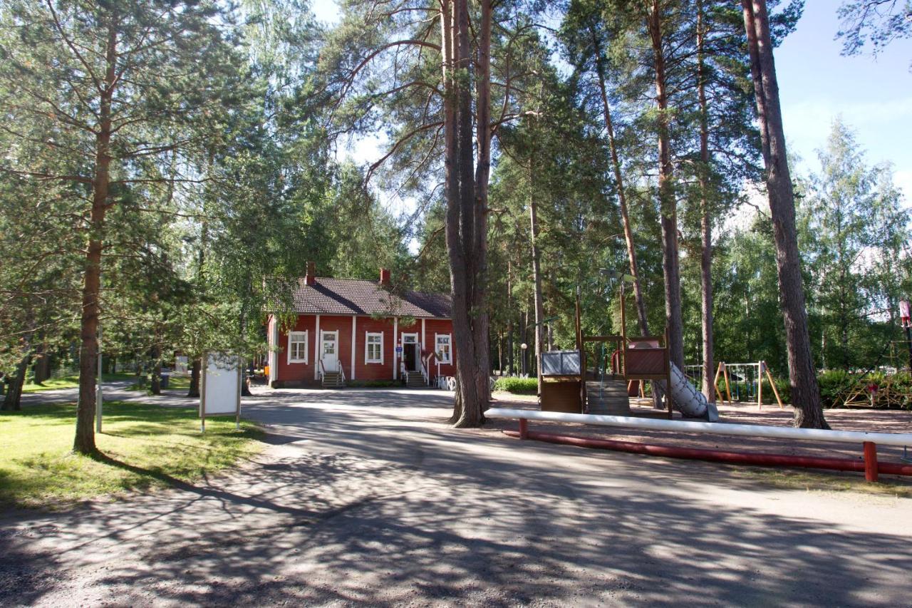 Camping Toivolansaari Икаалинен Экстерьер фото